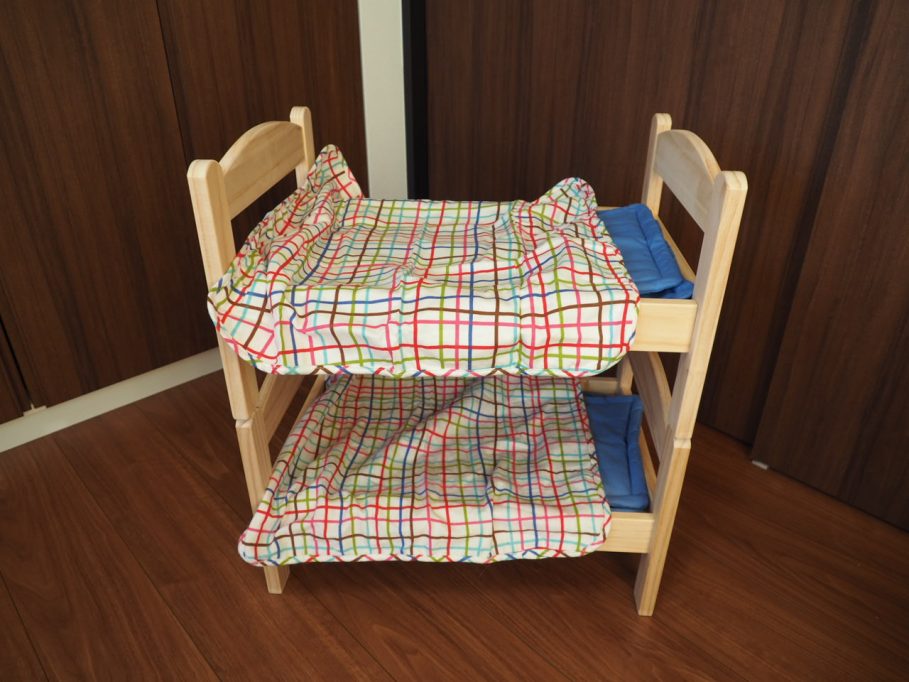 簡単 優しい Ikeaドールベッドを2段猫ベッドにカスタマイズする方法 もふねこ 猫との暮らしをもっと楽しく
